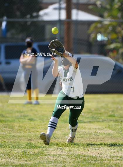 Thumbnail 2 in Schurr @ Montebello photogallery.