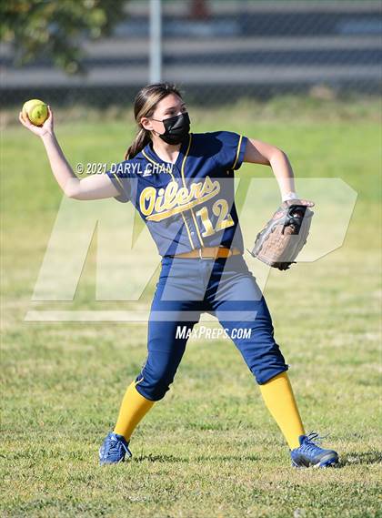 Thumbnail 1 in Schurr @ Montebello photogallery.