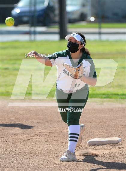 Thumbnail 3 in Schurr @ Montebello photogallery.