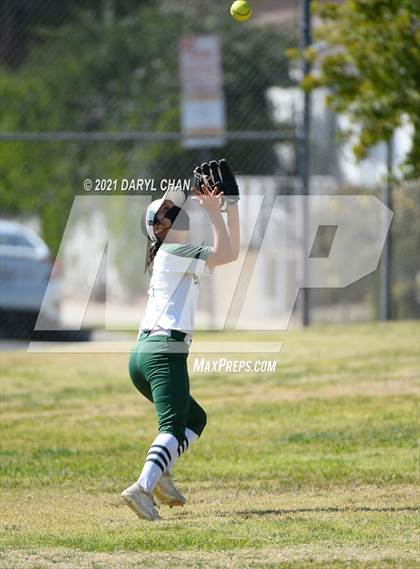 Thumbnail 3 in Schurr @ Montebello photogallery.