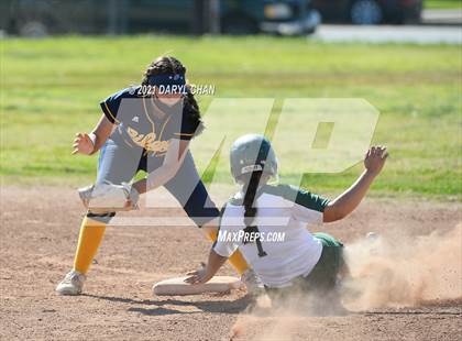Thumbnail 1 in Schurr @ Montebello photogallery.