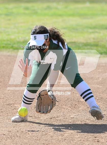 Thumbnail 1 in Schurr @ Montebello photogallery.
