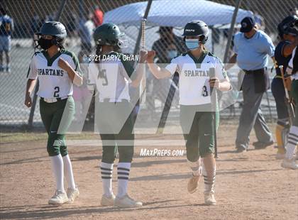 Thumbnail 1 in Schurr @ Montebello photogallery.