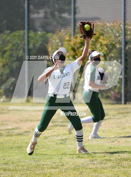 Thumbnail 3 in Schurr @ Montebello photogallery.
