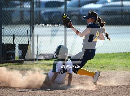 Thumbnail 3 in Schurr @ Montebello photogallery.