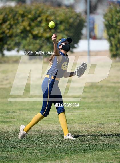 Thumbnail 3 in Schurr @ Montebello photogallery.