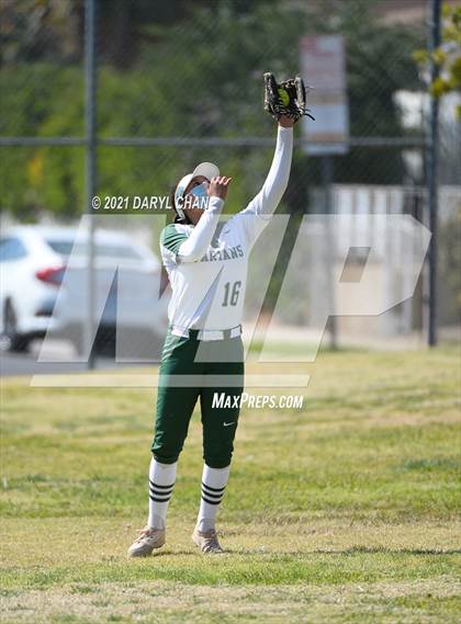 Thumbnail 2 in Schurr @ Montebello photogallery.