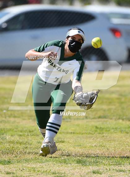 Thumbnail 2 in Schurr @ Montebello photogallery.