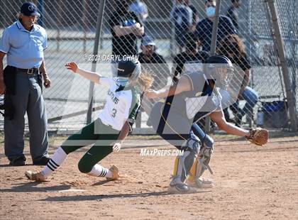 Thumbnail 1 in Schurr @ Montebello photogallery.