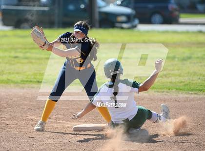 Thumbnail 3 in Schurr @ Montebello photogallery.