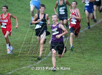 Thumbnail 3 in Fr: Monroe Parker Invitational photogallery.