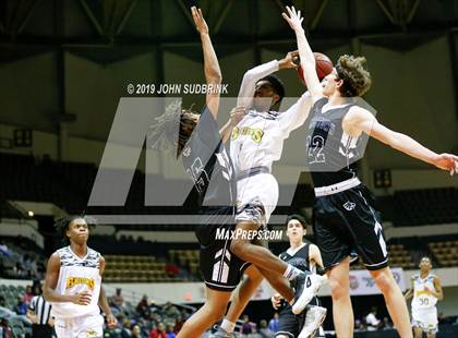Thumbnail 3 in Jamestown vs Bethel  (Iverson Holiday Crossover Showcase) photogallery.
