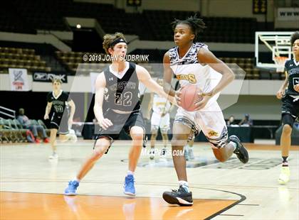 Thumbnail 3 in Jamestown vs Bethel  (Iverson Holiday Crossover Showcase) photogallery.