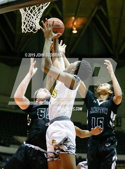 Thumbnail 3 in Jamestown vs Bethel  (Iverson Holiday Crossover Showcase) photogallery.