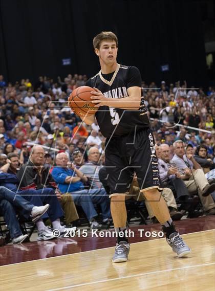 Thumbnail 3 in Big Sandy vs. Canadian (UIL 2A Final) photogallery.