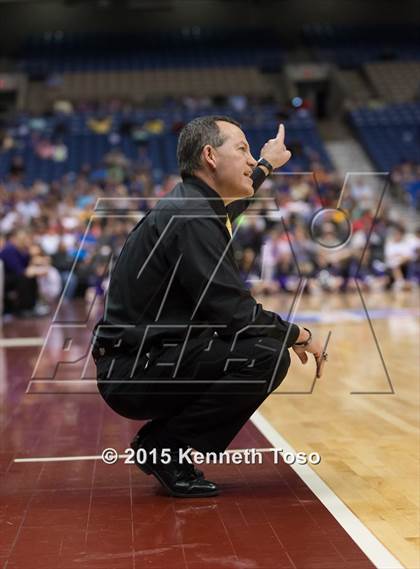 Thumbnail 1 in Big Sandy vs. Canadian (UIL 2A Final) photogallery.