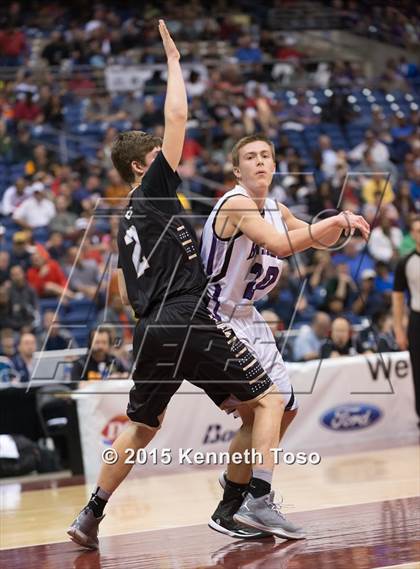 Thumbnail 2 in Big Sandy vs. Canadian (UIL 2A Final) photogallery.