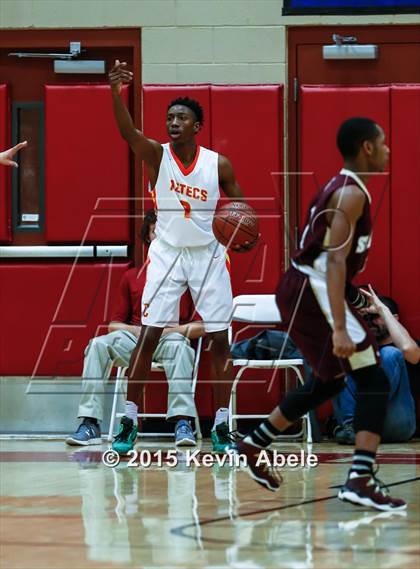 Thumbnail 2 in Corona del Sol vs St. Anthony (Hoophall West Invitational) photogallery.