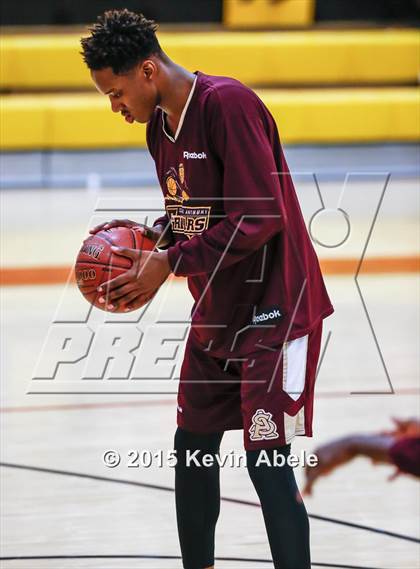 Thumbnail 3 in Corona del Sol vs St. Anthony (Hoophall West Invitational) photogallery.