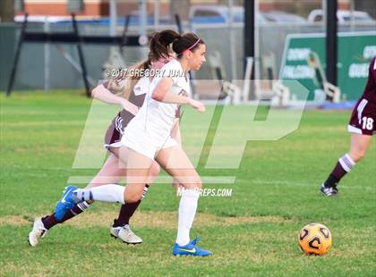 Thumbnail 1 in Benjamin Franklin vs. Terrebonne (LHSAA Division II 2nd Round Playoff) photogallery.