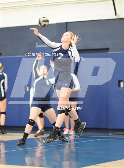 Thumbnail 3 in Santa Clarita Christian vs. Capistrano Valley Christian (CIF SS D9 Quarterfinal Playoff) photogallery.