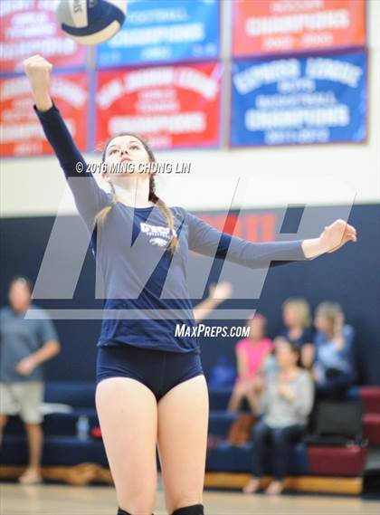 Thumbnail 3 in Santa Clarita Christian vs. Capistrano Valley Christian (CIF SS D9 Quarterfinal Playoff) photogallery.