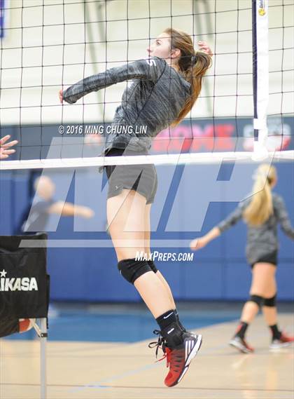 Thumbnail 3 in Santa Clarita Christian vs. Capistrano Valley Christian (CIF SS D9 Quarterfinal Playoff) photogallery.
