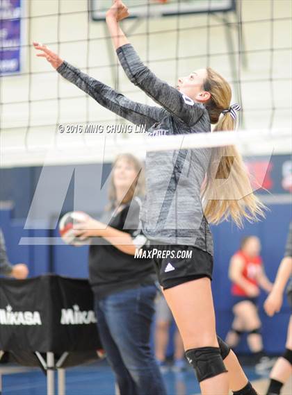 Thumbnail 3 in Santa Clarita Christian vs. Capistrano Valley Christian (CIF SS D9 Quarterfinal Playoff) photogallery.