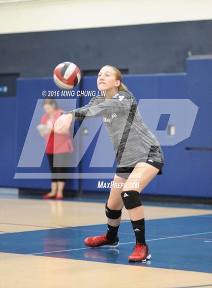 Thumbnail 1 in Santa Clarita Christian vs. Capistrano Valley Christian (CIF SS D9 Quarterfinal Playoff) photogallery.