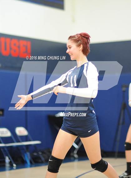 Thumbnail 2 in Santa Clarita Christian vs. Capistrano Valley Christian (CIF SS D9 Quarterfinal Playoff) photogallery.