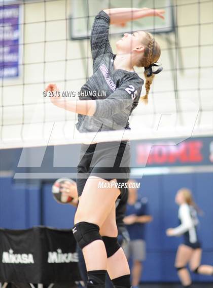 Thumbnail 2 in Santa Clarita Christian vs. Capistrano Valley Christian (CIF SS D9 Quarterfinal Playoff) photogallery.