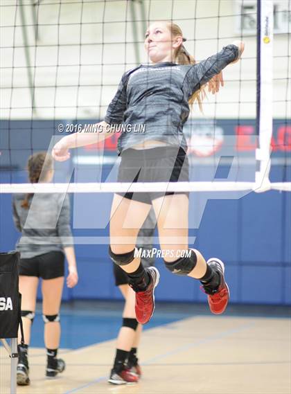 Thumbnail 1 in Santa Clarita Christian vs. Capistrano Valley Christian (CIF SS D9 Quarterfinal Playoff) photogallery.