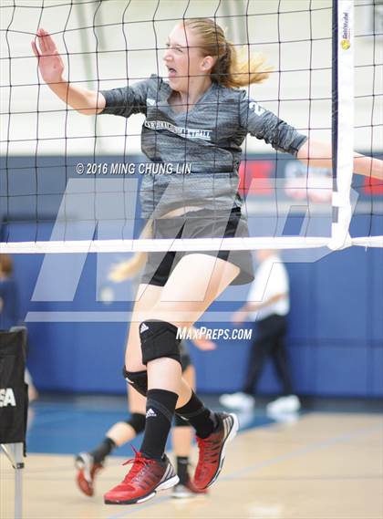 Thumbnail 3 in Santa Clarita Christian vs. Capistrano Valley Christian (CIF SS D9 Quarterfinal Playoff) photogallery.