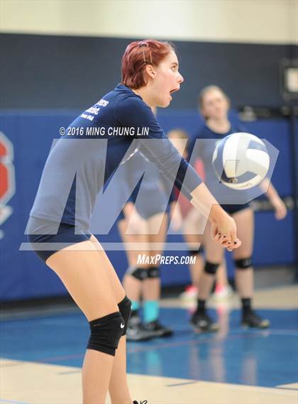 Thumbnail 2 in Santa Clarita Christian vs. Capistrano Valley Christian (CIF SS D9 Quarterfinal Playoff) photogallery.