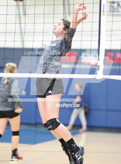 Thumbnail 2 in Santa Clarita Christian vs. Capistrano Valley Christian (CIF SS D9 Quarterfinal Playoff) photogallery.