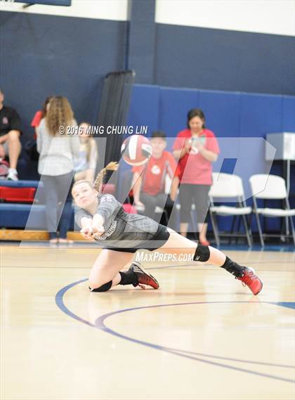 Thumbnail 3 in Santa Clarita Christian vs. Capistrano Valley Christian (CIF SS D9 Quarterfinal Playoff) photogallery.