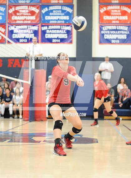 Thumbnail 1 in Santa Clarita Christian vs. Capistrano Valley Christian (CIF SS D9 Quarterfinal Playoff) photogallery.