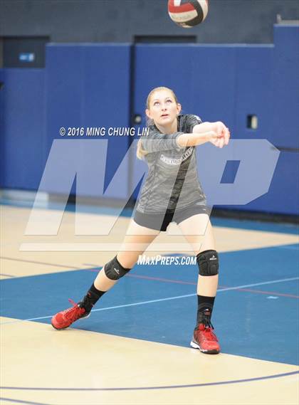 Thumbnail 3 in Santa Clarita Christian vs. Capistrano Valley Christian (CIF SS D9 Quarterfinal Playoff) photogallery.