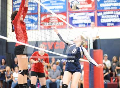 Thumbnail 3 in Santa Clarita Christian vs. Capistrano Valley Christian (CIF SS D9 Quarterfinal Playoff) photogallery.