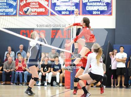 Thumbnail 3 in Santa Clarita Christian vs. Capistrano Valley Christian (CIF SS D9 Quarterfinal Playoff) photogallery.