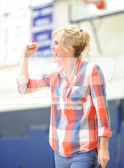 Thumbnail 2 in Santa Clarita Christian vs. Capistrano Valley Christian (CIF SS D9 Quarterfinal Playoff) photogallery.