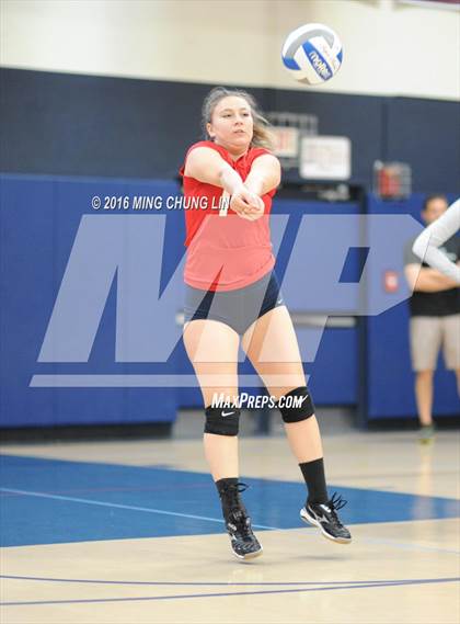 Thumbnail 3 in Santa Clarita Christian vs. Capistrano Valley Christian (CIF SS D9 Quarterfinal Playoff) photogallery.