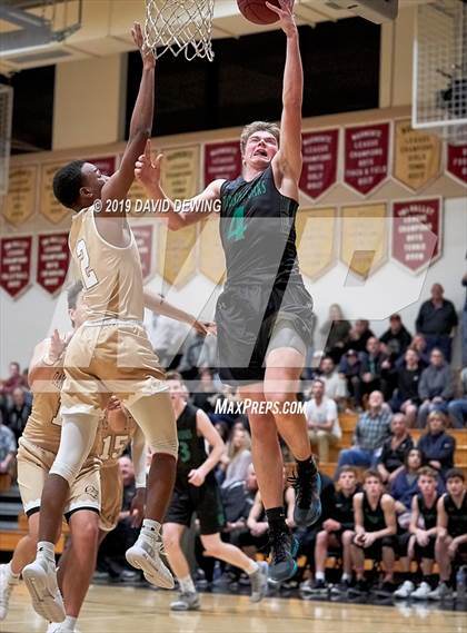 Thumbnail 2 in Thousand Oaks @ Oaks Christian photogallery.