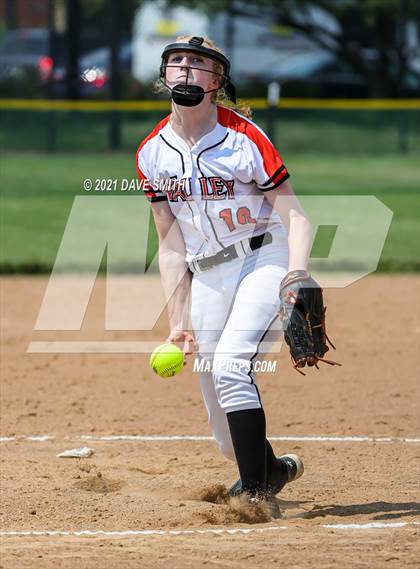 Thumbnail 3 in Valley vs Davenport West (Rick Doran Classic) photogallery.