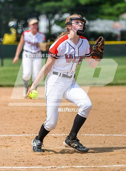 Thumbnail 1 in Valley vs Davenport West (Rick Doran Classic) photogallery.