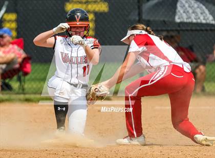Thumbnail 2 in Valley vs Davenport West (Rick Doran Classic) photogallery.