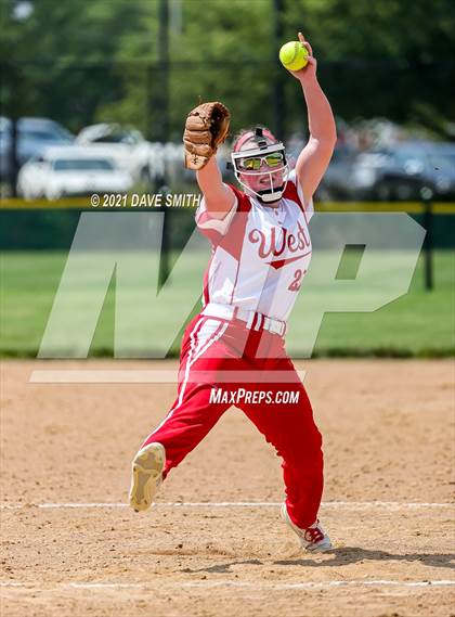 Thumbnail 3 in Valley vs Davenport West (Rick Doran Classic) photogallery.