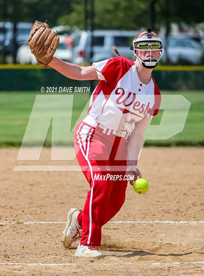 Thumbnail 3 in Valley vs Davenport West (Rick Doran Classic) photogallery.
