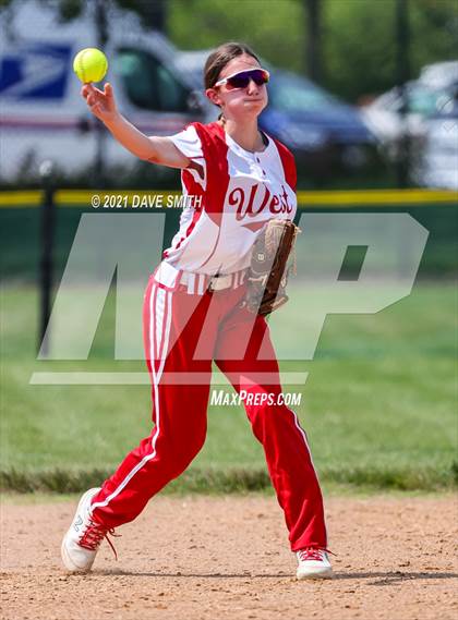 Thumbnail 3 in Valley vs Davenport West (Rick Doran Classic) photogallery.