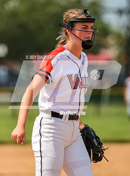 Thumbnail 1 in Valley vs Davenport West (Rick Doran Classic) photogallery.